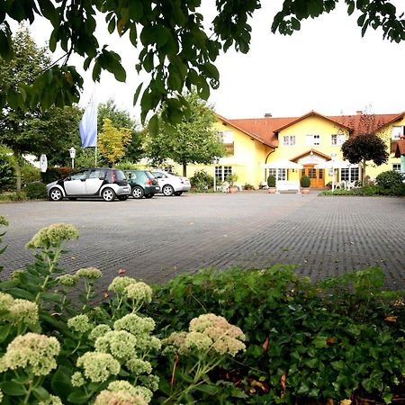 Hotel Company Cölbe Eksteriør bilde